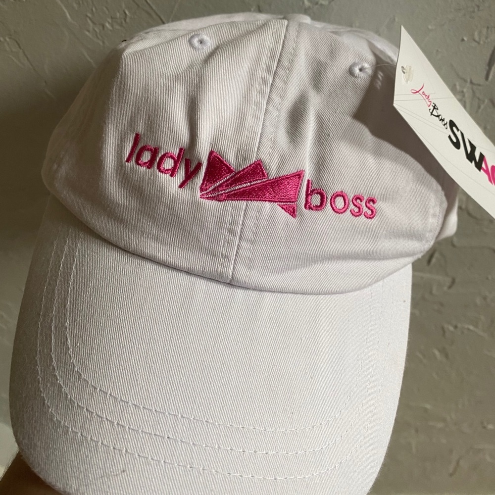 Ladyboss Hat - NWT